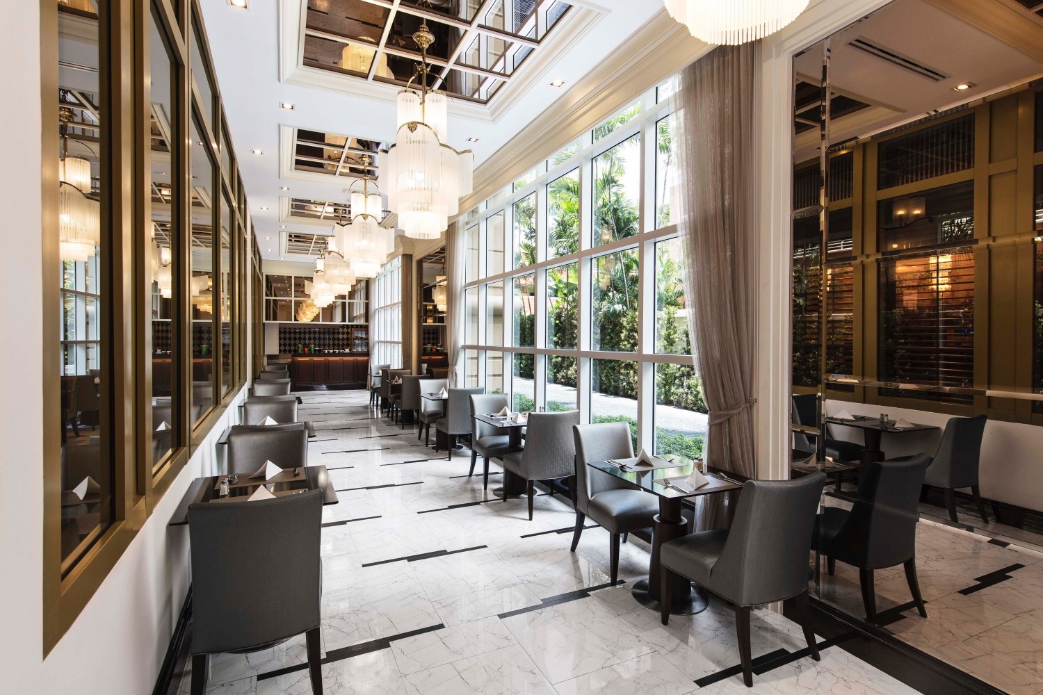 فندق جراند سنتربوينت راتشادامري بانكوك Grande Centre Point Ratchadamri Bangkok