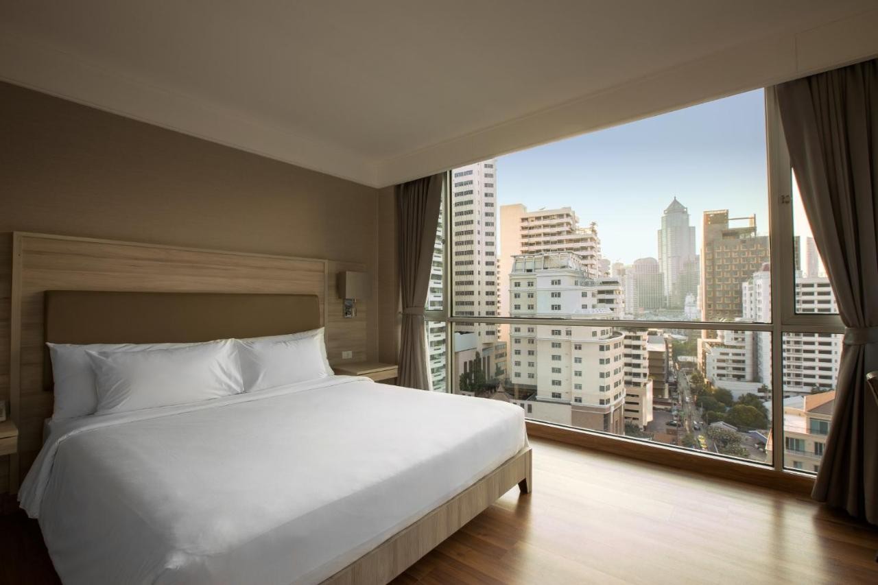 أجنحة أدلفي بانكوك تايلاند Adelphi Suites Bangkok Thailand