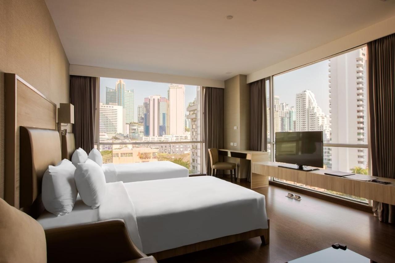 أجنحة أدلفي بانكوك تايلاند Adelphi Suites Bangkok Thailand