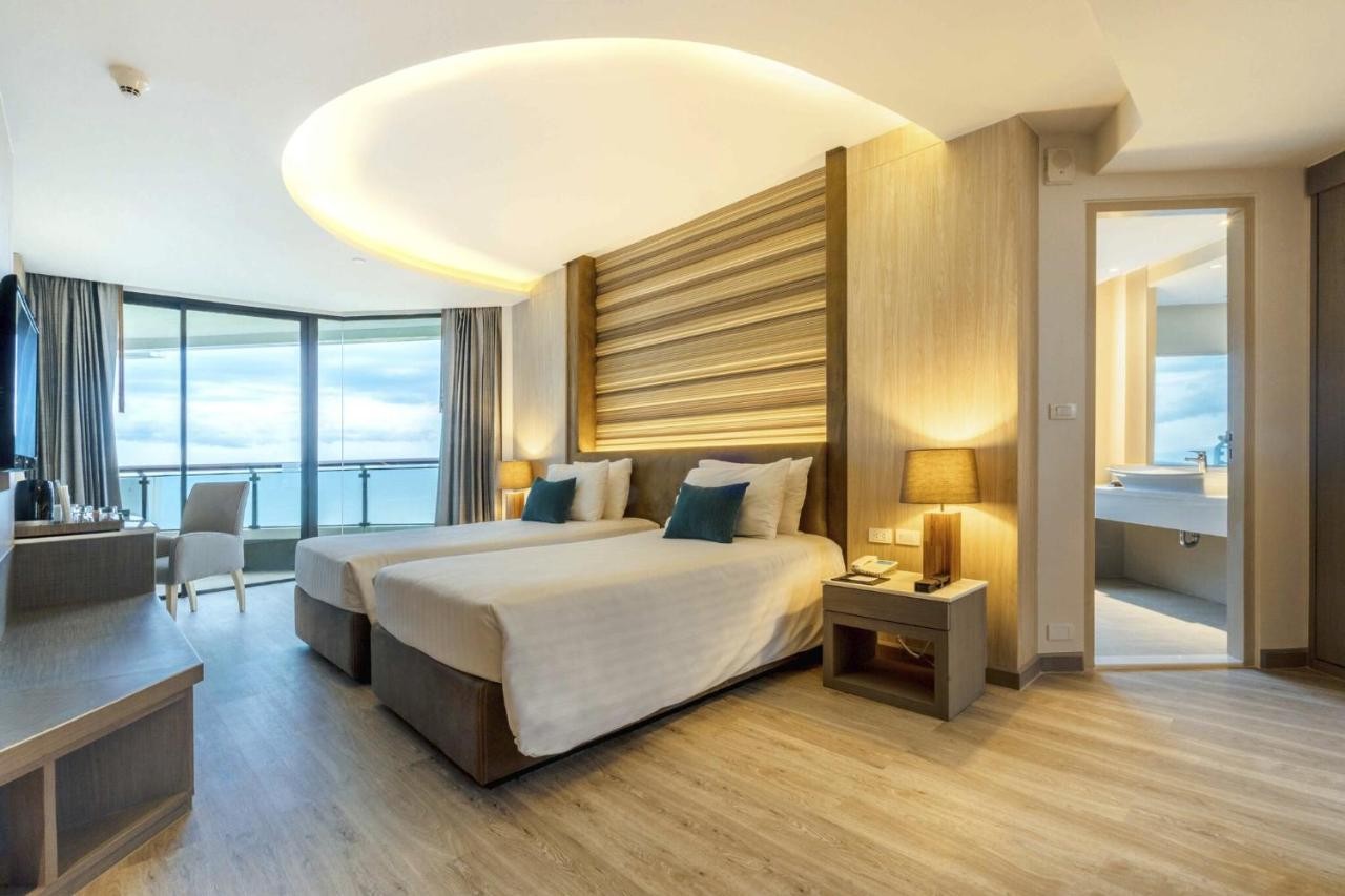 منتجع كيب دارا بتايا تايلاند Cape Dara Resort Pattaya Thailand