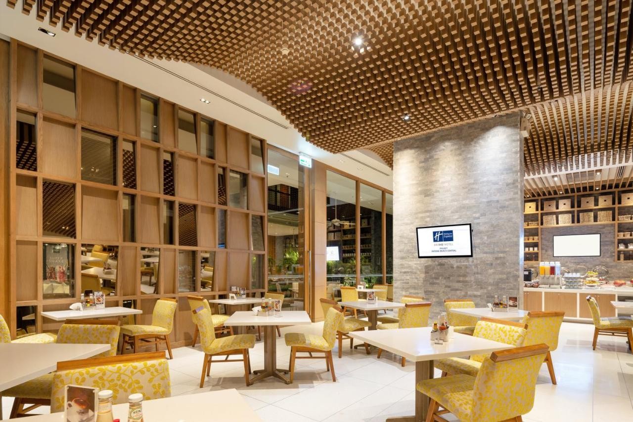 فندق هوليدي إن إكسبريس بوكيت باتونغ بيتش تايلاند Holiday Inn Express Phuket Patong Beach Central