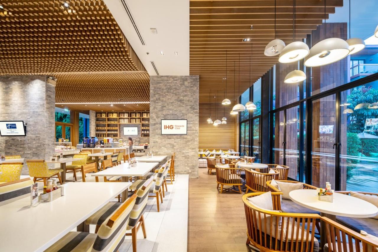 فندق هوليدي إن إكسبريس بوكيت باتونغ بيتش تايلاند Holiday Inn Express Phuket Patong Beach Central