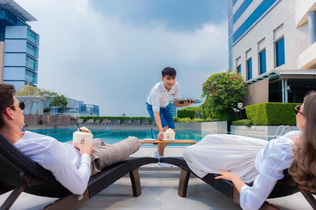 فندق باتموان برنسيس في بانكوك  Pathumwan Princess Hotel