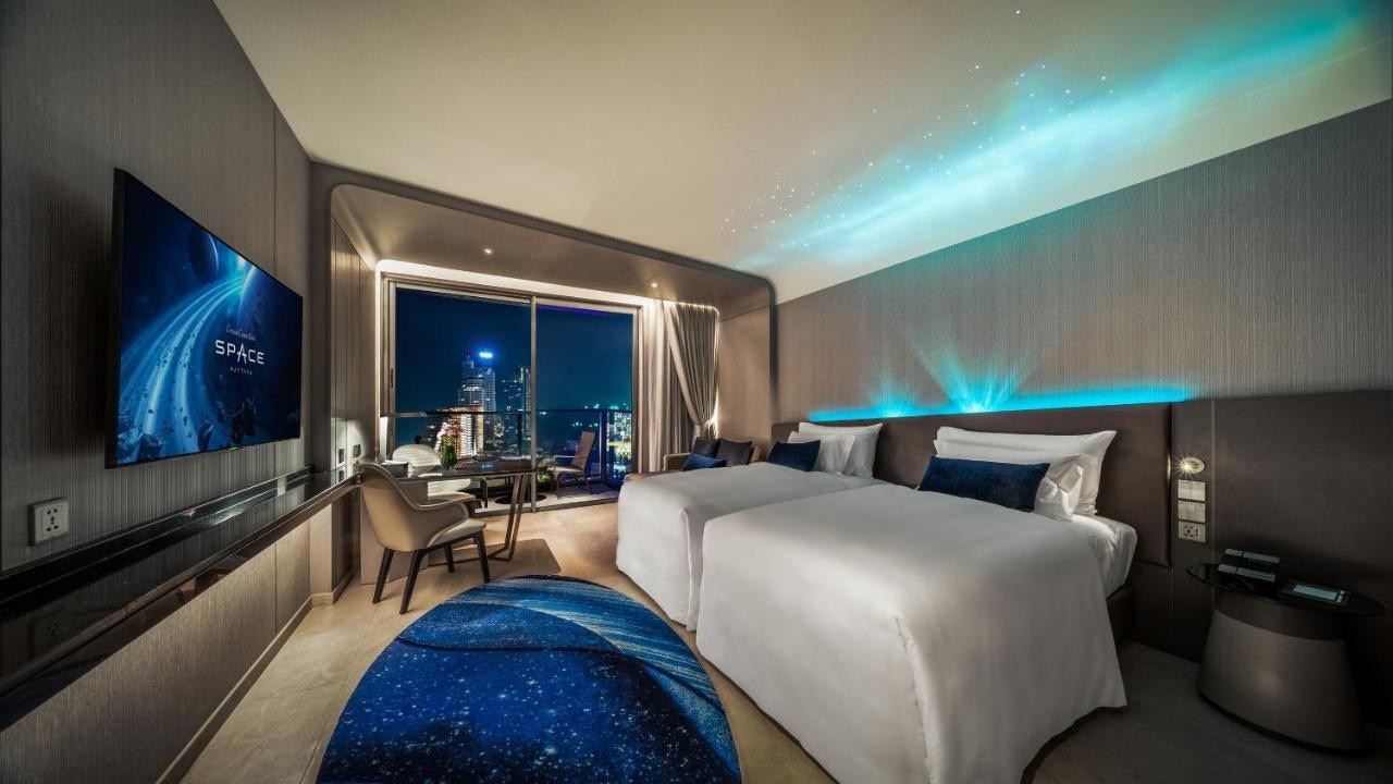 فندق جراند سنتر بوينت سبيس بتايا تايلاند Grand Center Point Space Pattaya Thailand
