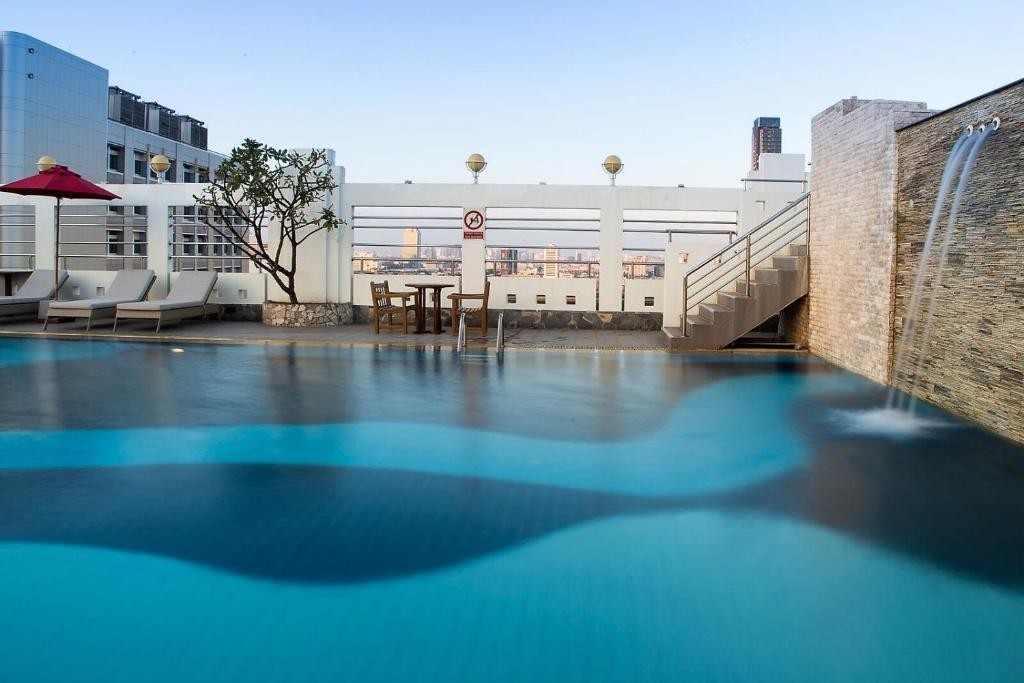 فندق زينيث سوخومفيت بانكوك تايلاند Zenith Sukhumvit Hotel Bangkok Thailand