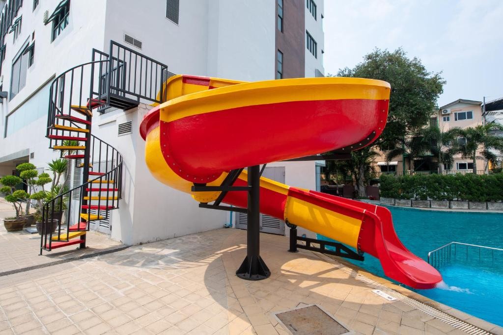 فندق باتايا ديسكفري بيتش تايلاند Pattaya Discovery Beach Hotel Thailand