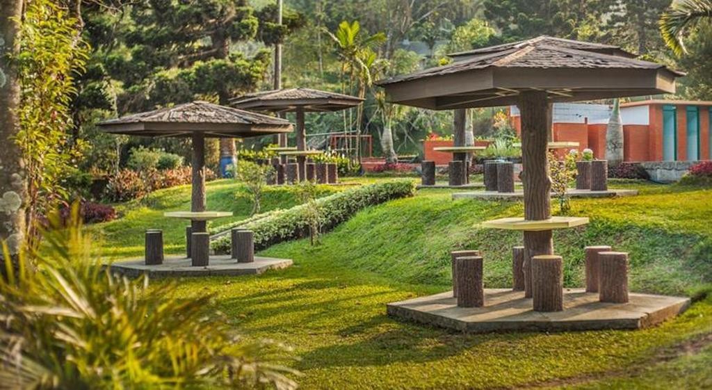 فندق بونشاك باس ريزورت بونشاك اندونيسيا