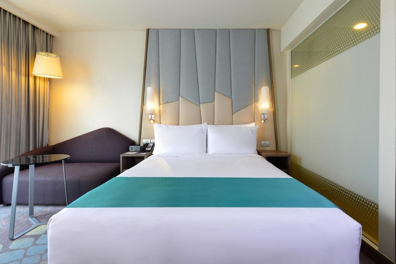 فندق هوليدي ان اكسبرس سوخومفيت بانكوك تايلاند  Holiday Inn Express Bangkok Sukhumvit 11