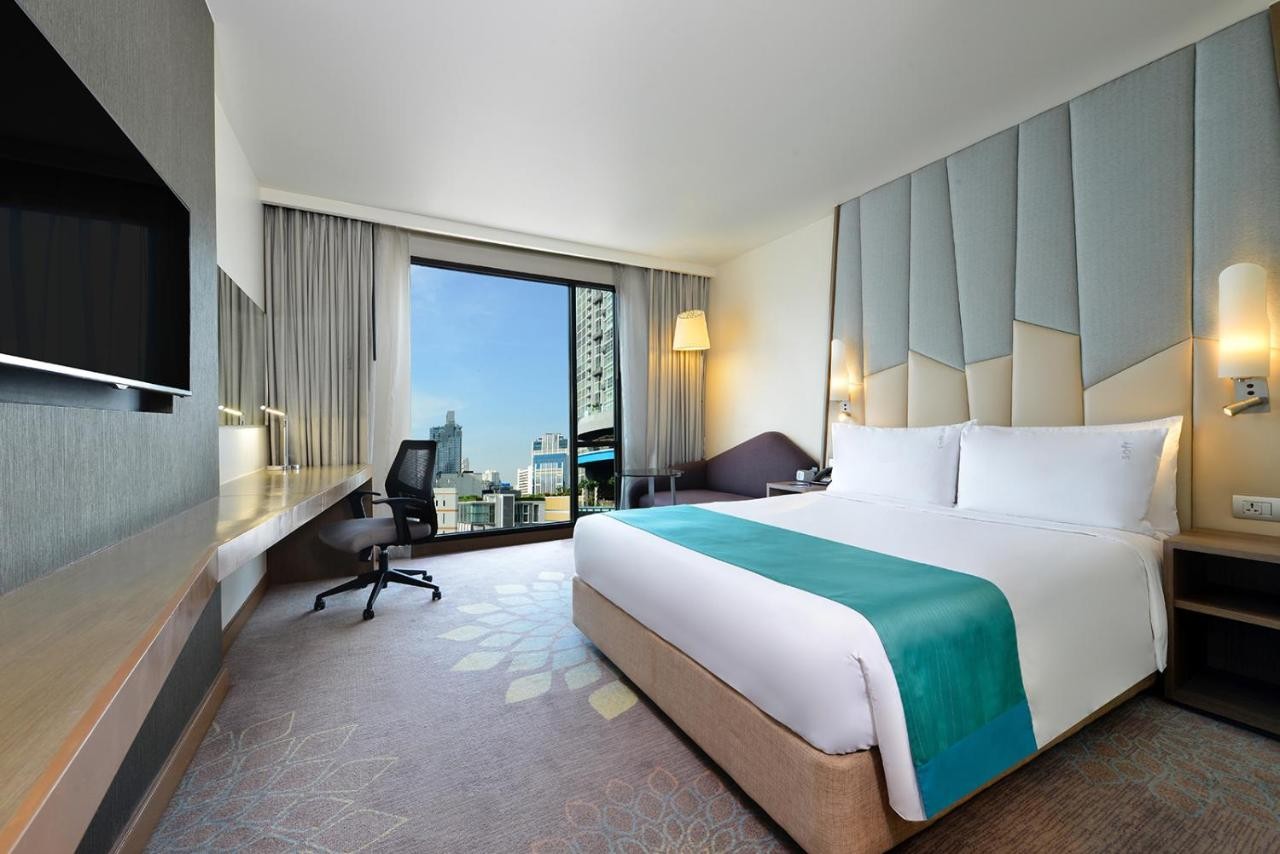 فندق هوليدي ان اكسبرس سوخومفيت بانكوك تايلاند  Holiday Inn Express Bangkok Sukhumvit 11