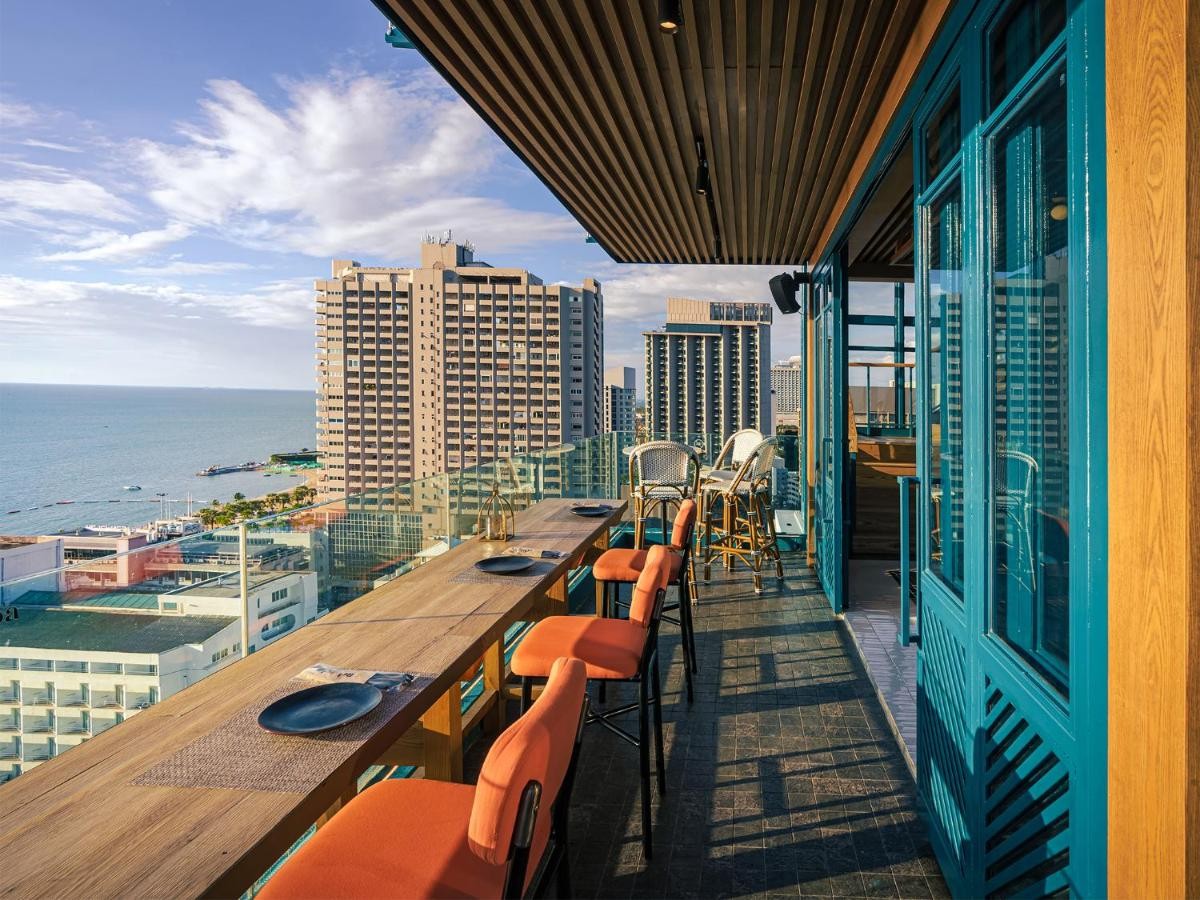 فندق ميت بيتش بتايا تايلاند mytt beach hotel pattaya Thailand