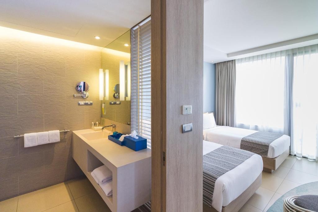 فندق هوليدي ان بتايا   Holiday Inn Pattaya