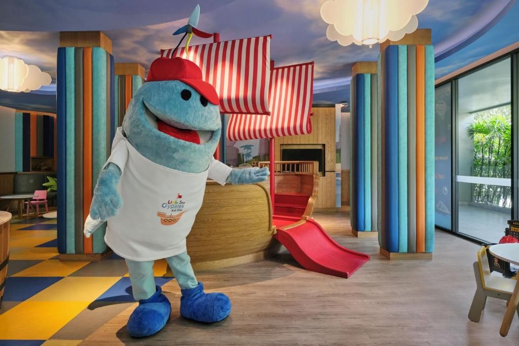 منتجع فور بوينتس باي شيراتون بوكيت باتونج بيتش تايلاند Four Points by Sheraton Phuket Patong Beach Resort