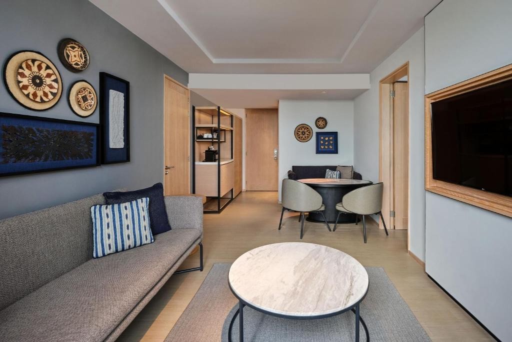 منتجع فور بوينتس باي شيراتون بوكيت باتونج بيتش تايلاند Four Points by Sheraton Phuket Patong Beach Resort