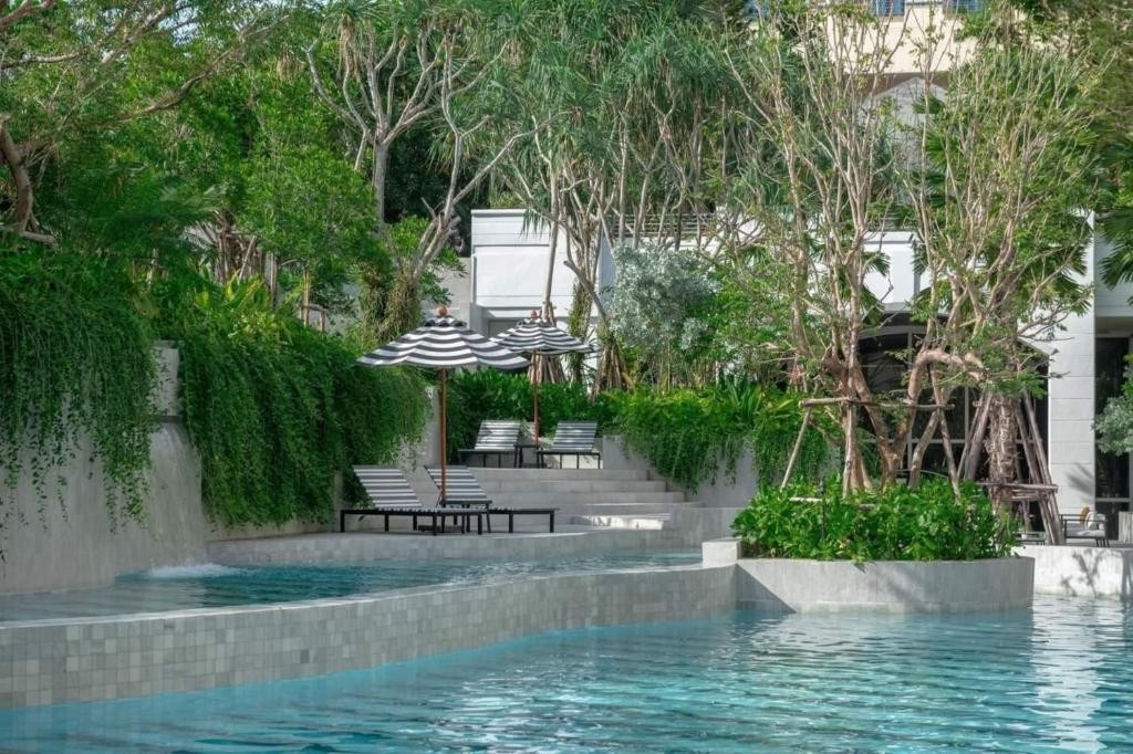 فندق وسبا ذا رويال بارادايس بوكيت تايلاند The Royal Paradise Hotel & Spa Phuket Thailand