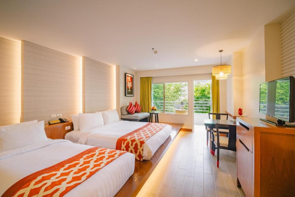 فندق وسبا ذا رويال بارادايس بوكيت تايلاند The Royal Paradise Hotel & Spa Phuket Thailand