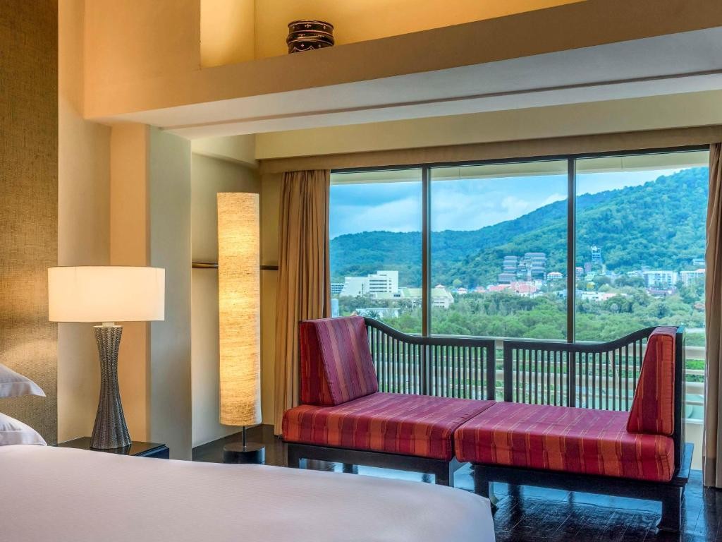 منتجع بولمان فوكيت كارون بيتش  pullman phuket karon beach resort