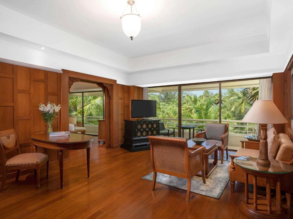 منتجع بولمان فوكيت كارون بيتش  pullman phuket karon beach resort