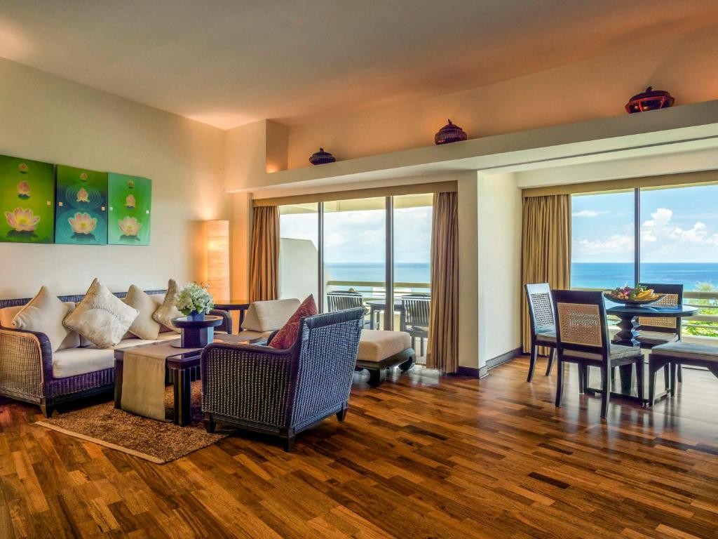 منتجع بولمان فوكيت كارون بيتش  pullman phuket karon beach resort