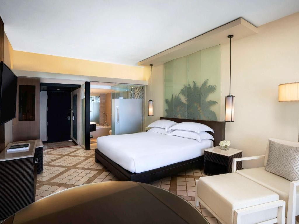 منتجع بولمان فوكيت كارون بيتش  pullman phuket karon beach resort