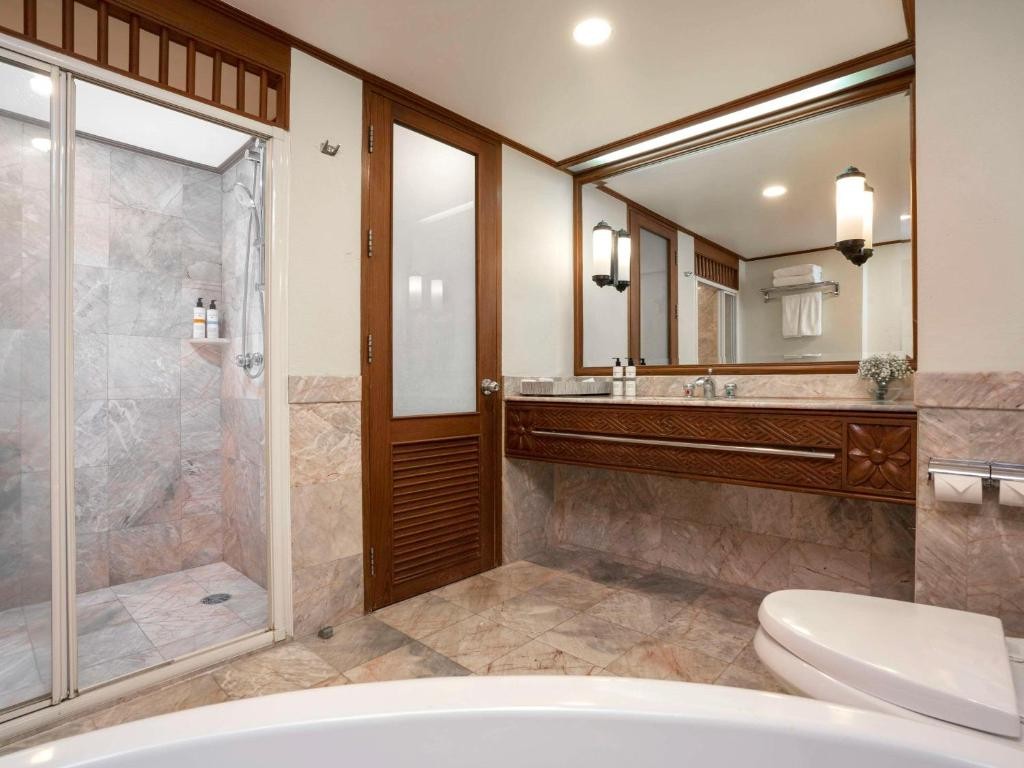 منتجع بولمان فوكيت كارون بيتش  pullman phuket karon beach resort