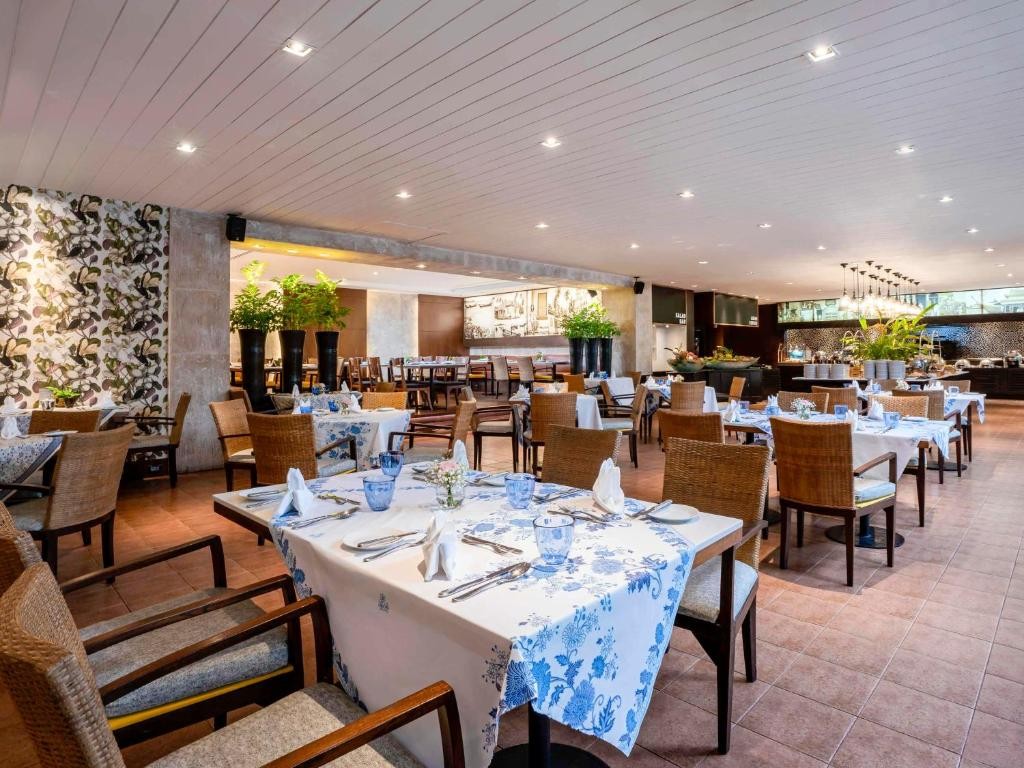 منتجع بولمان فوكيت كارون بيتش  pullman phuket karon beach resort