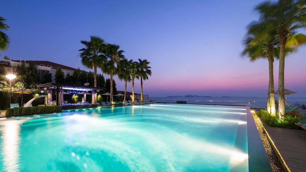 منتجع كيب دارا بتايا تايلاند Cape Dara Resort Pattaya Thailand