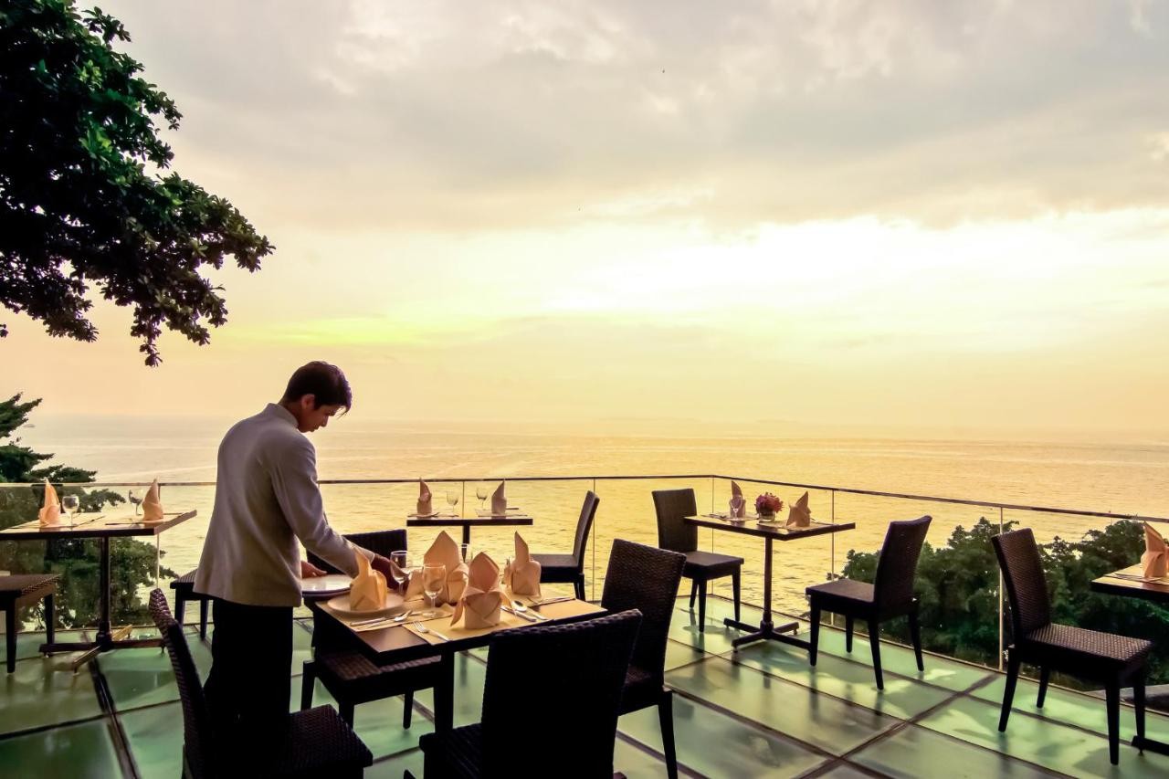 فندق رويال كليف جراند باتايا تايلاند Royal Cliff Grand Hotel Pattaya Thailand