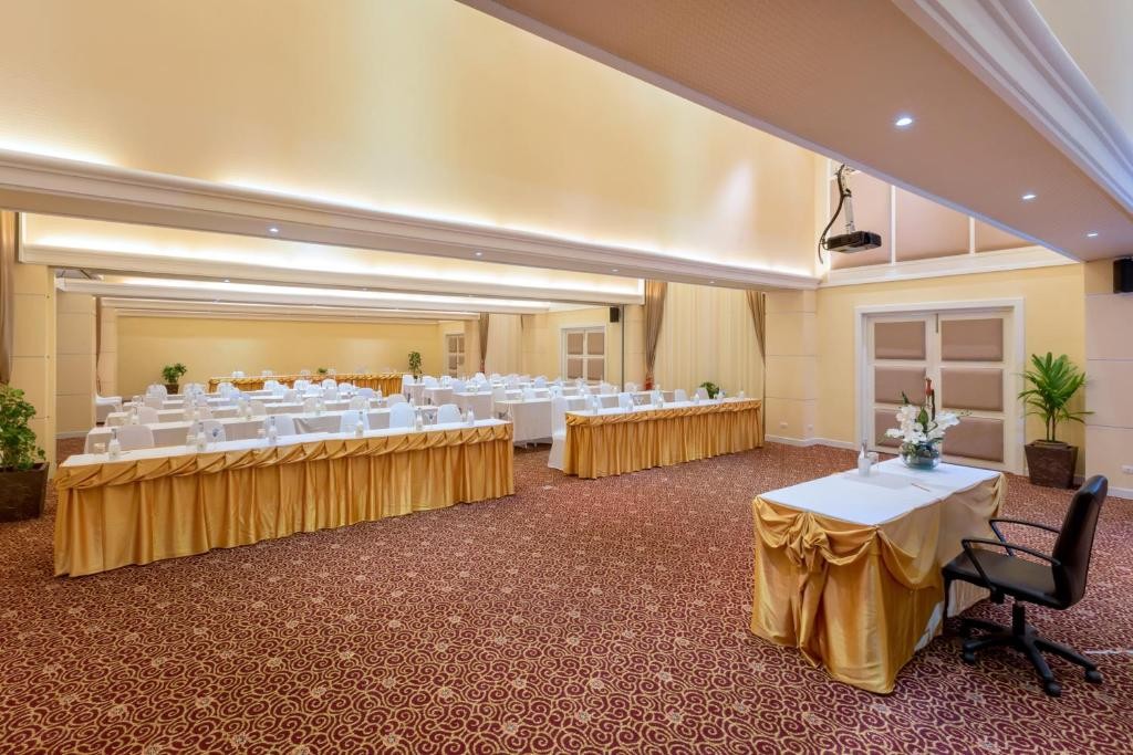 Andaman Embrace Patong Phuket