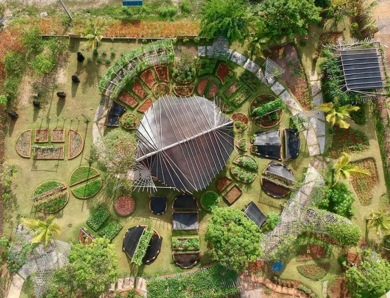 منتجع أنانا إيكولوجيكال كرابي  Anana Ecological Resort Krabi