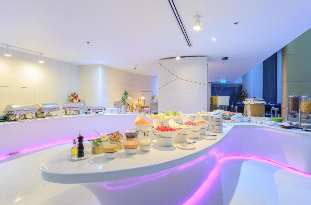 فندق باتايا ديسكفري بيتش تايلاند Pattaya Discovery Beach Hotel Thailand