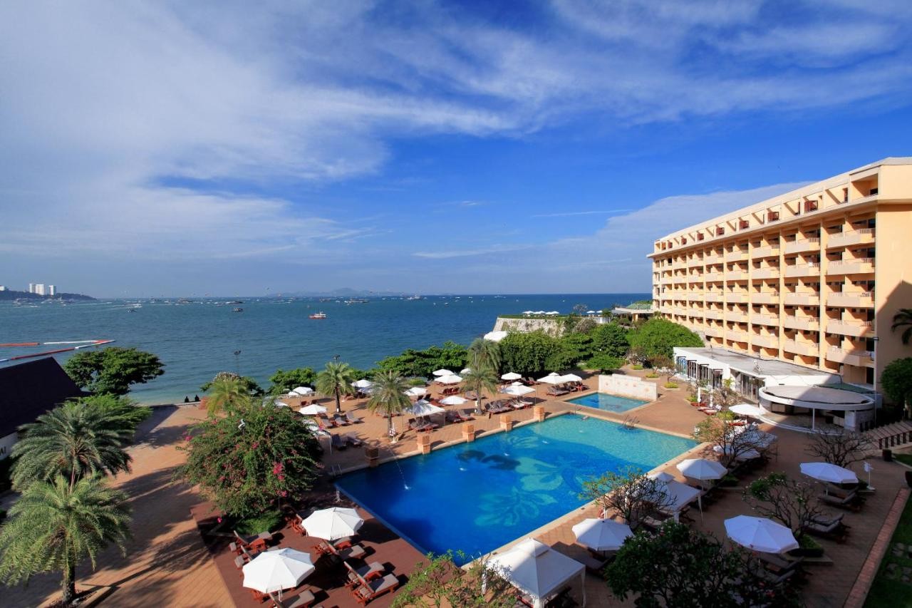 فندق دوسيت ثاني بتايا تايلاند Dusit Thani Pattaya hotel Thailand