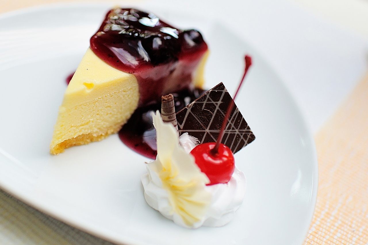 فندق وسبا ذا رويال بارادايس بوكيت تايلاند The Royal Paradise Hotel & Spa Phuket Thailand