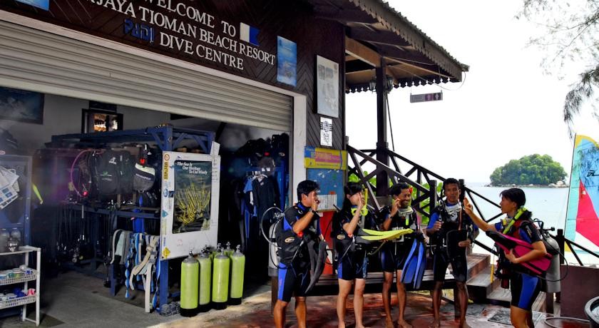 منتجع برجايا جزيرة تيومان ماليزيا 