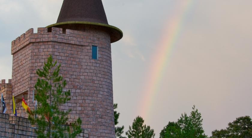 فندق كولمار تروبيكال بوكيت تنجي ماليزيا 