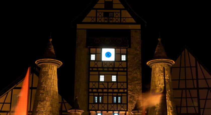 فندق كولمار تروبيكال بوكيت تنجي ماليزيا 