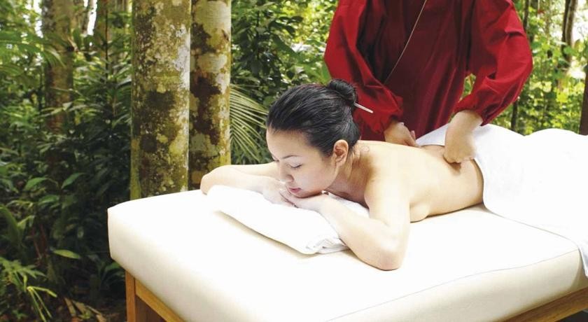 فندق كولمار تروبيكال بوكيت تنجي ماليزيا 