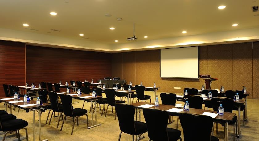 فندق امباير سوبانج جايا سيلانجور ماليزيا