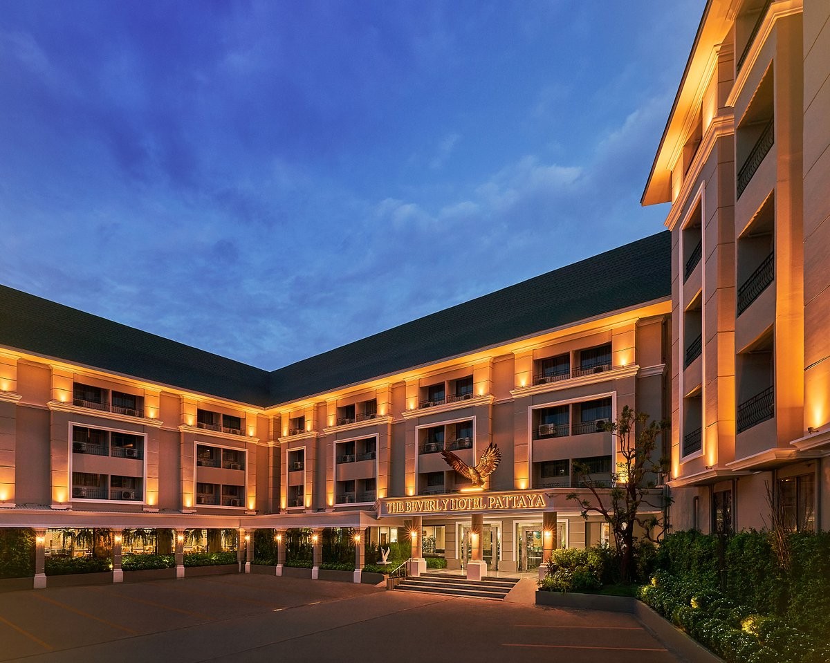 فندق بيفرلي بلازا باتايا  The Beverly Hotel Pattaya  