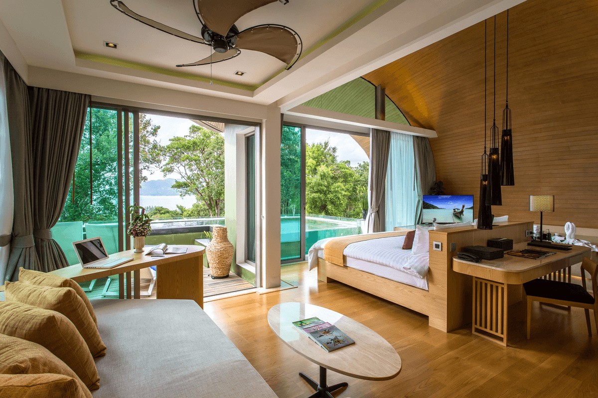 Crest Resort & Pool Villas phuket