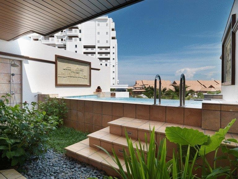 فندق جراند لكزس - بورت دكسون ملاكا ماليزيا 