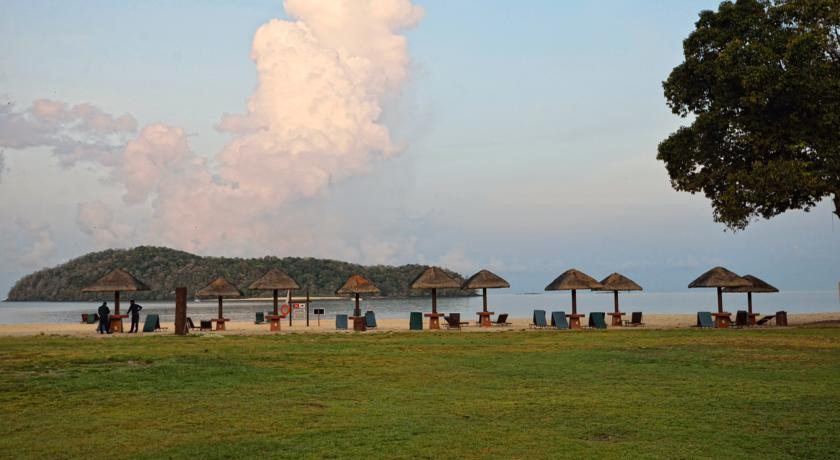 فندق الهوليدي فيلا بيتش لنكاوي ماليزيا