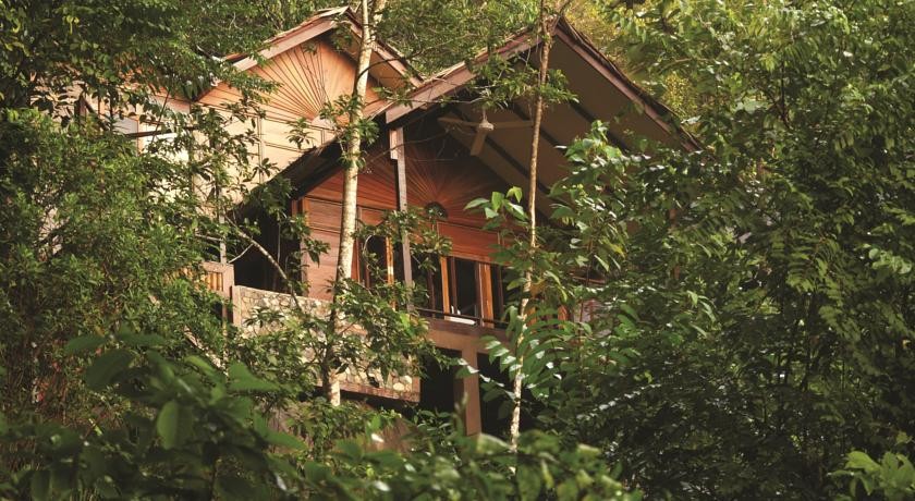 فندق و منتجع جابا مالا جزيرة تيومان ماليزيا 