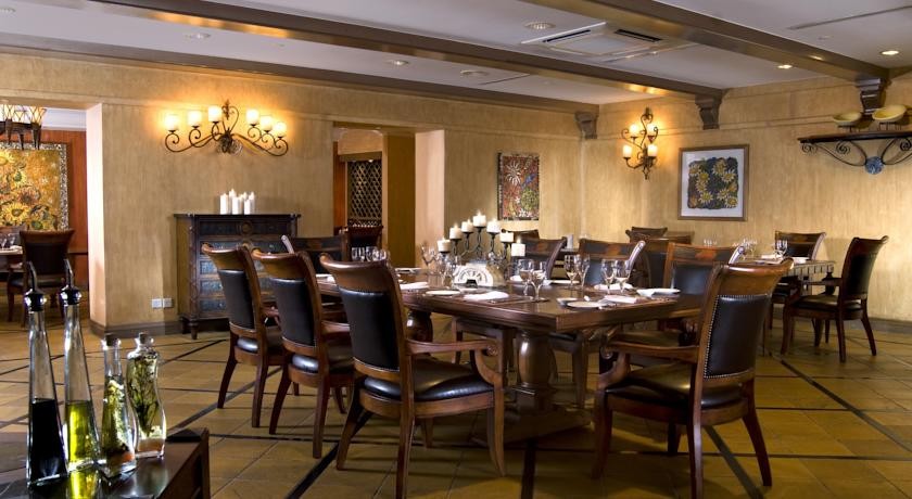 فندق رينيسانس ملاكا ماليزيا 