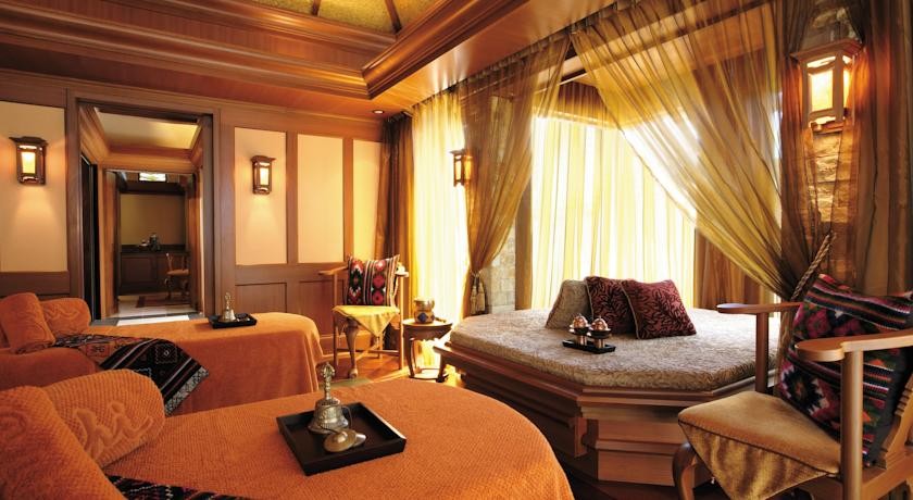 منتجع شانجرلا تانجونج ارو كوتا كينابالو ماليزيا 