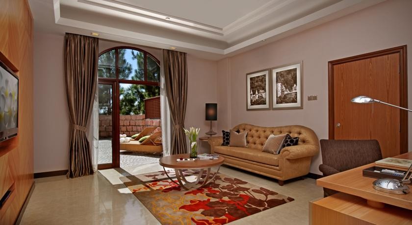 منتجع ذا شاتو سبا آند أورجانيك ويلنس بوكيت تنجي ماليزيا 