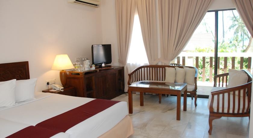 فندق فرنغي باني بيتش لنكاوي ماليزيا