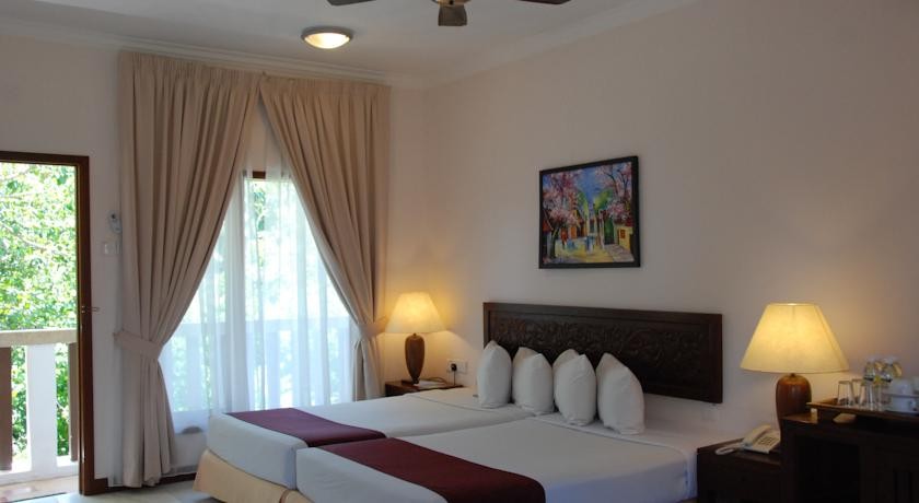 فندق فرنغي باني بيتش لنكاوي ماليزيا