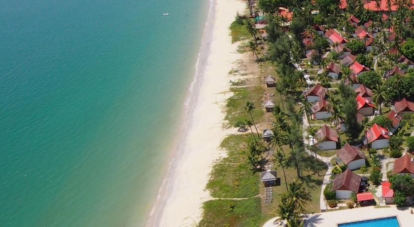 فندق فرنغي باني بيتش لنكاوي ماليزيا