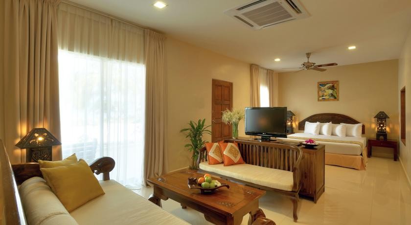 فندق فرنغي باني بيتش لنكاوي ماليزيا