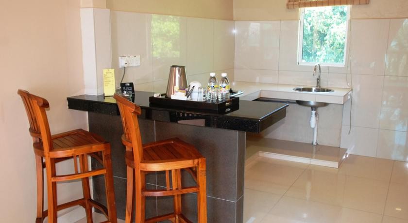 فندق فرنغي باني بيتش لنكاوي ماليزيا